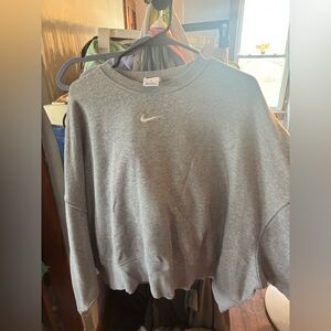 Nike Women’s Cropped Crewneck
